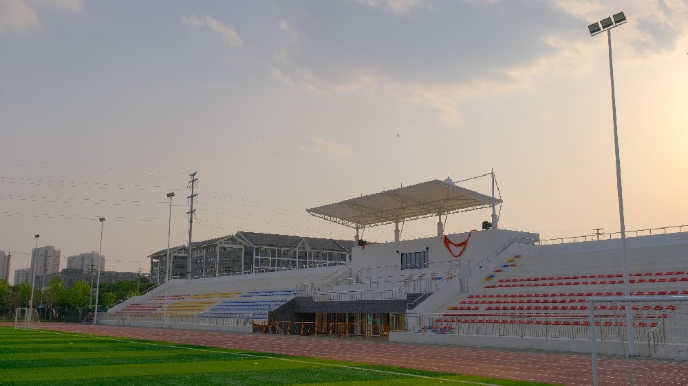 安徽电气工程学校操场