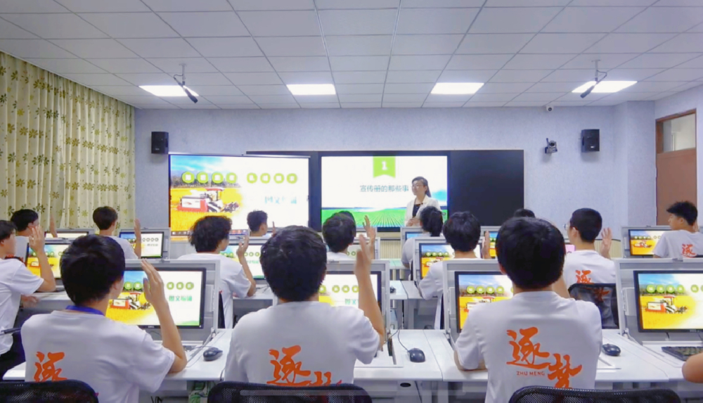 安徽电气工程学校动漫制作技术